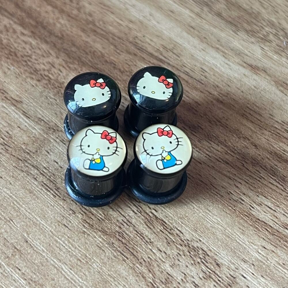 5/$20- Two pairs of Hello Kitty 0 gauged earrings